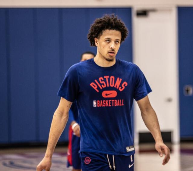 由于不当行 由于不当行